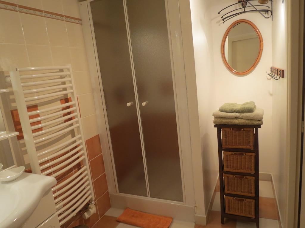 L'Aubinoise Bed & Breakfast Saint-Aubin-la-Plaine Rom bilde