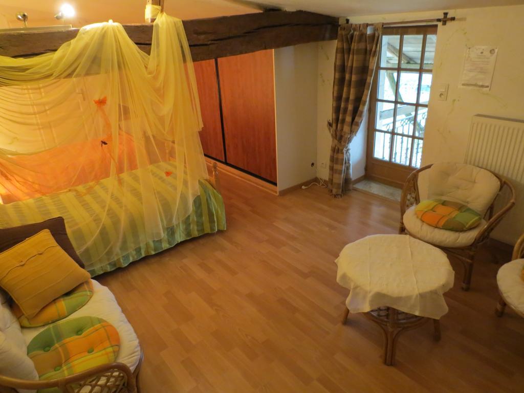 L'Aubinoise Bed & Breakfast Saint-Aubin-la-Plaine Eksteriør bilde
