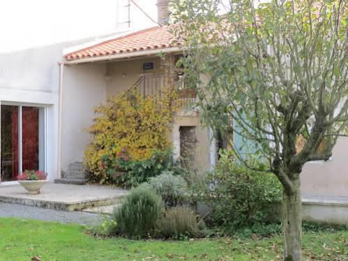 L'Aubinoise Bed & Breakfast Saint-Aubin-la-Plaine Eksteriør bilde